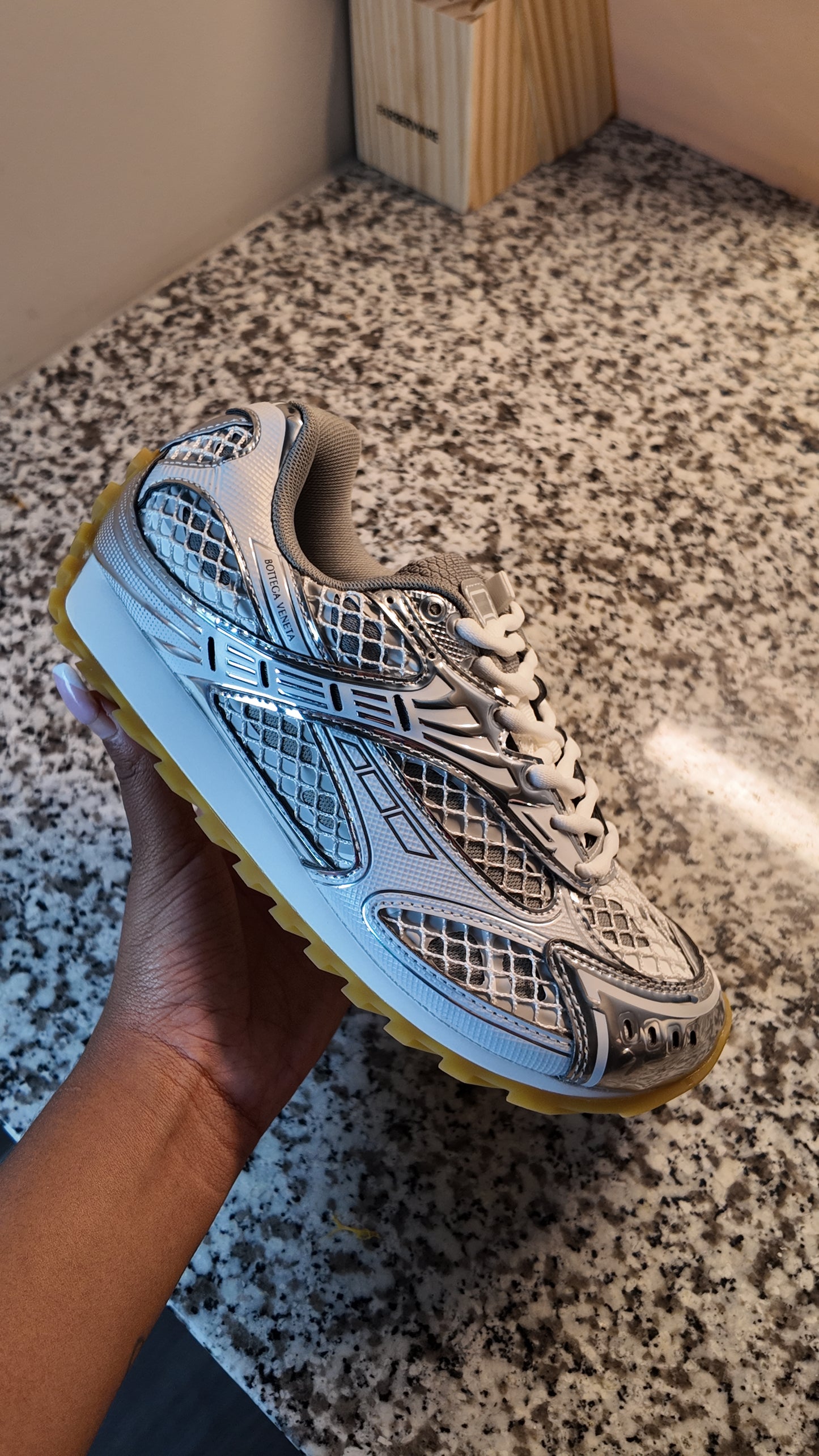 BG Sneakers